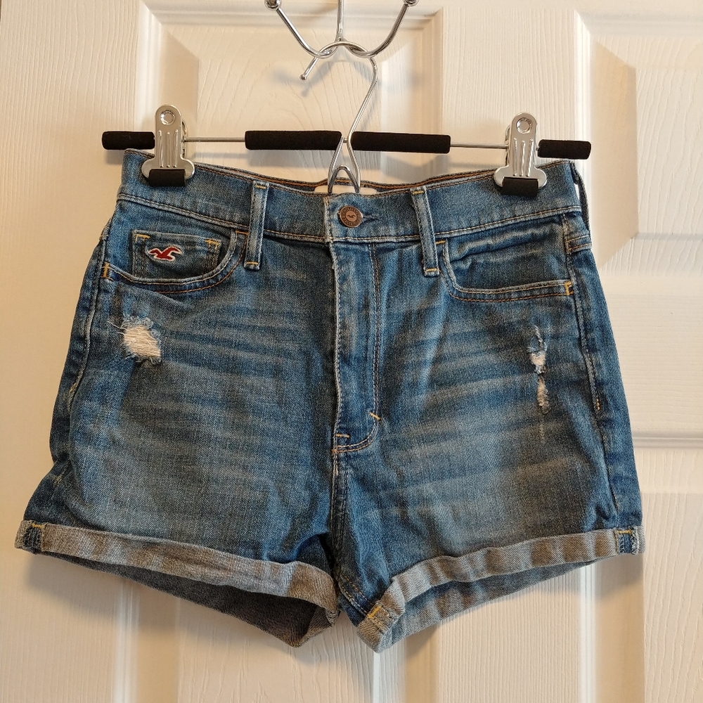 Hollister High Rise Jean Shorts Size 1/25
